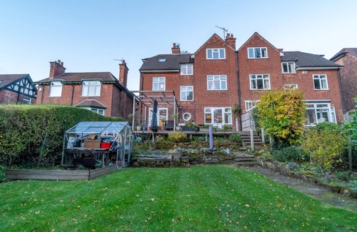 Woodthorpe House | Pass the Keys | Elegant 5-Bed Edwardian Home with Garden & Parking