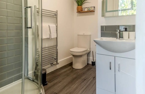 Broseley Apartment | Pass the Keys | Hillarys' Hideaway at The Iron House