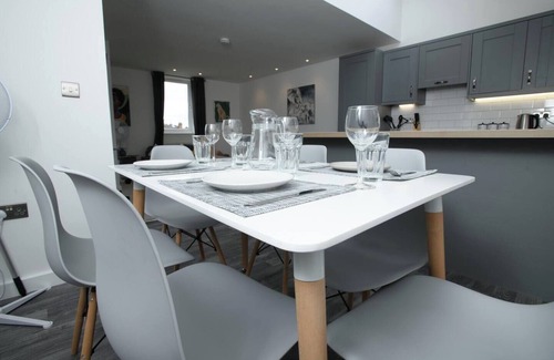 Lincoln House | Pass the Keys | Motherby 4 · Town House in Central Lincoln