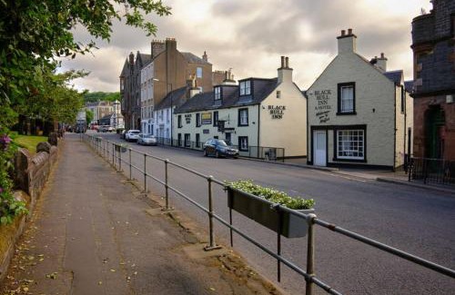 Moffat House | Pass the Keys Stunning Cosy Cottage in Historic Moffat