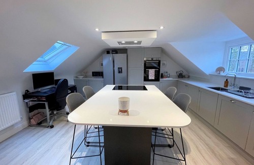 Moffat House | Pass the Keys | Stunning & Cosy Cottage in Historic Moffat