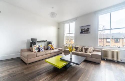 Harrow Road Apartment | Pass the Keys Stylish 3-Bed Duplex Apartment Near Notting Hill