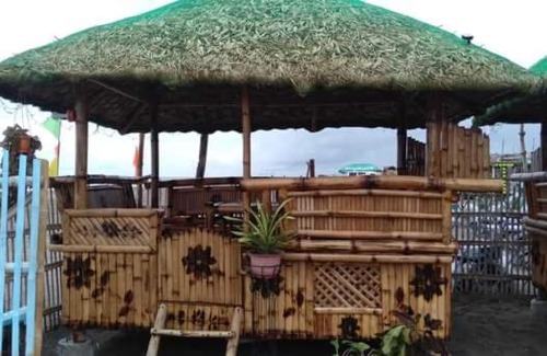 Lucena House | Pasyalan sa dalampasigan