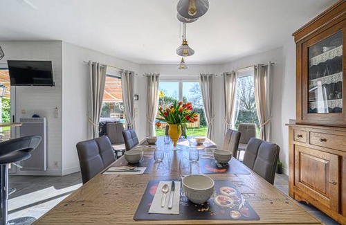 Locmariaquer House | PATAYO - Grande maison proche des plages avec piscine chauffée!