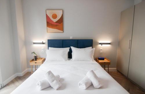Kypseli Apartment | Patio Apartment near metro & Acropolis