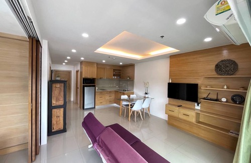 Patong Apartment | Patong Tower - 150m to the beach, shops, bars 1502