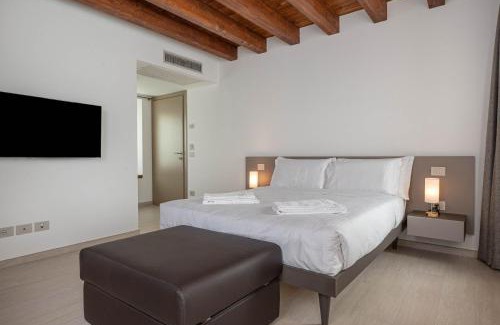Valgatara House | Paverno Suites
