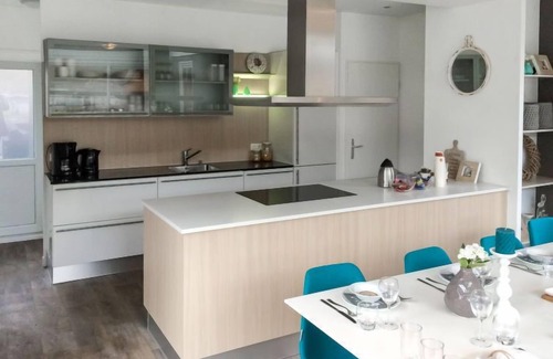 West-Graftdijk House | Pavilion l'etage 8 by Interhome