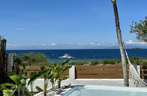 Moalboal Villa | Pawikan Seaview Villa