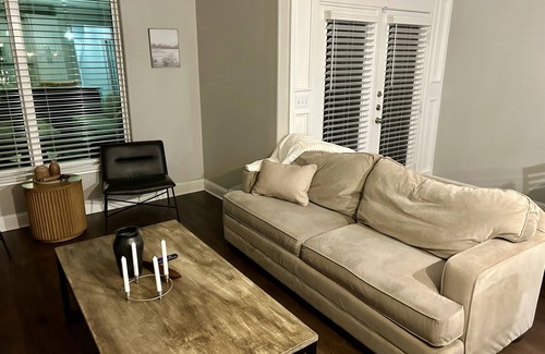 Tyler Condo | Pawnee Two