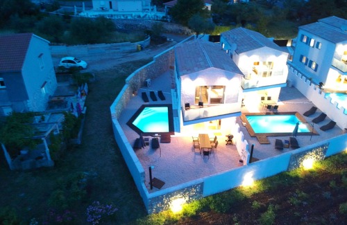 Krk Villa | Pax house with private pool 4