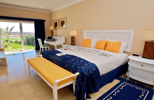 Cerritos Resort | PB Emerald Bay Studio Suite Dec 29, 2025-Jan 5, 2026
