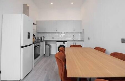 Notting Dale Apartment | PBC | Studio Apartment in Richmond RICH2