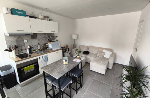 Saint-Dizier House | Peace and quiet on the banks of the Marne, 2 steps from the town center