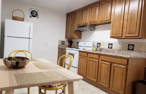 Chabot Park Apartment | Peaceful 2 Bedroom Sanctuary -Easy Access to SF