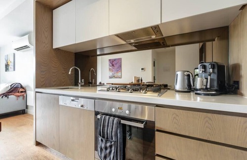 Abbotsford Apartment | Peaceful 2 bedroom unit with parking