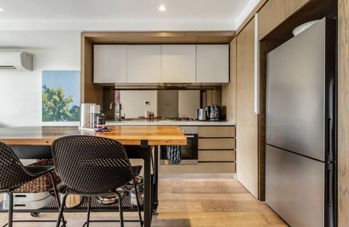 Abbotsford Apartment | Peaceful 2 bedroom unit with parking