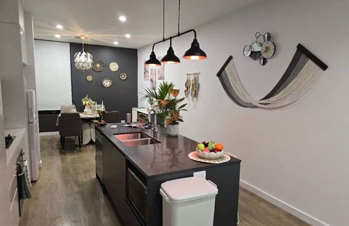 Woodforde House | Peaceful 2BR Home in Leafy Woodforde
