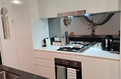 Woodforde House | Peaceful 2BR Home in Leafy Woodforde
