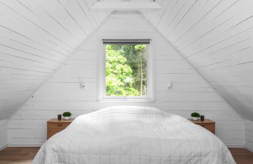 Hoor Municipality House | Peaceful cabin with fireplace in the middle of nature