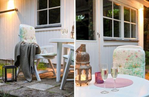 Hoor Municipality House | Peaceful cabin with fireplace in the middle of nature