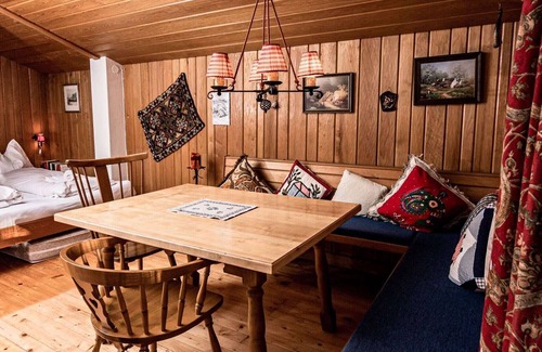 Kirchberg in Tirol Ski Chalet | Peaceful Chalet in Kirchberg with Private Sauna