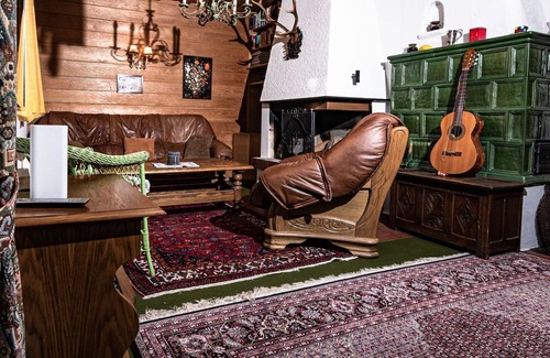 Kirchberg in Tirol Ski Chalet | Peaceful Chalet in Kirchberg with Private Sauna