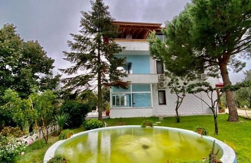 Orhangazi Villa | Peaceful Chalet with Nature View in Iznik, Bursa