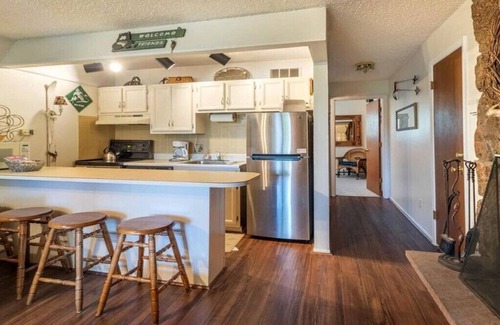 Winter Park Condo | Peaceful condo on river in downtown WP w/pool