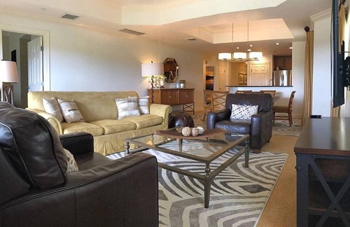 Reunion Apartment | Peaceful Condo with Sunny Patio at Reunion