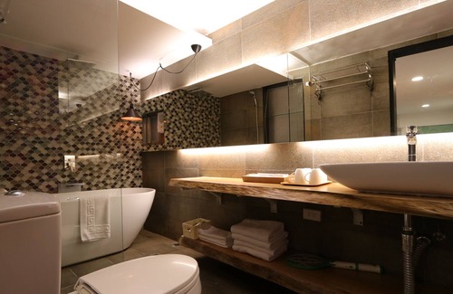 West Central District House | Peaceful, Convenient Tainan Villa