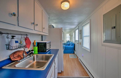 Matunuck Cottage | Peaceful Cottage - Steps to Matunuck Beach