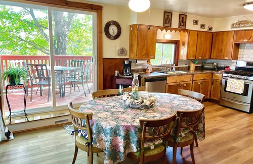 Steelville Cottage | Peaceful Cottage & Beautiful views! River Access. Newly renovated.
