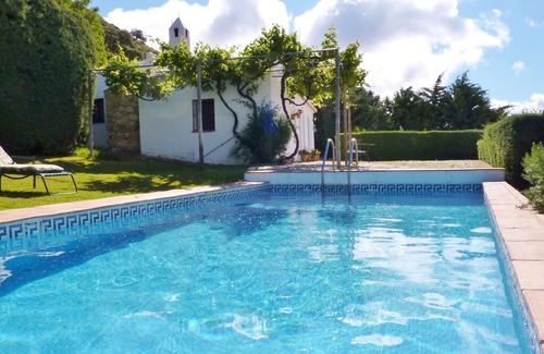La Joya Cottage | Peaceful Cottage in La Joya with Private Pool