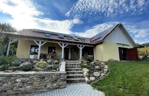 Drslavice Apartment | Peaceful cottage on the edge of the Bohemian Forest