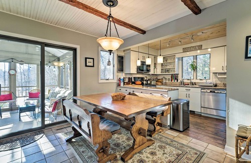 Goshen Cottage | Peaceful Goshen Cottage w/Screened Porch & Views!
