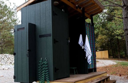 Sparta RV Rental | Peaceful, heated tent with Center Hill Lake Access