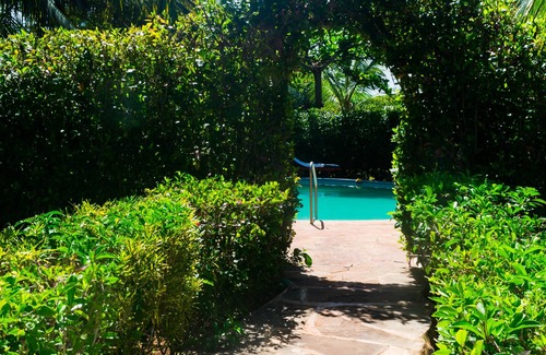 Galu Villa | Peaceful Hideaway Cottage Pool/Barbecue/Aircon