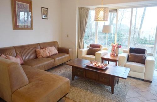 Lemele House | Peaceful Holiday Home in Lemele