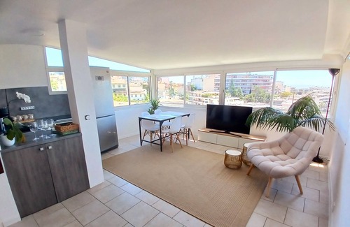 Le Cannet Apartment | Peaceful Holidays With Breathtaking Views in Super Quite Area