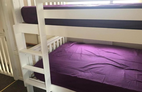 Nottingham House | Peaceful House Accommodating up to 15