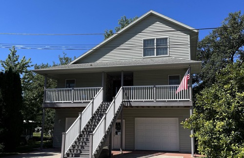Celina House | Peaceful Lakehouse with Amazing Grand Lake Views