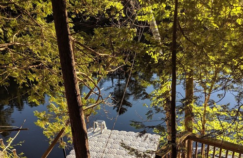 McNab/Braeside Cottage | Peaceful Luxury Yurt on the river.