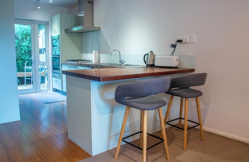 Ohakune House | Peaceful mountain sanctuary - private outdoor spa pool, cozy & comfy, free wifi