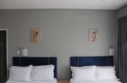 Centurion House | Peaceful n Central location nFast WiFi & workspacen 24/7 security cameras
