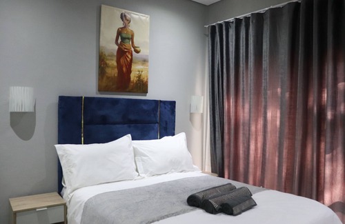 Centurion House | Peaceful n Central location nFast WiFi & workspacen 24/7 security cameras