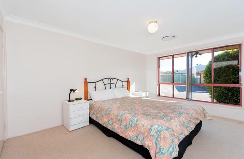 Fingal Bay Villa | Peaceful, Quiet and so close to the beach!