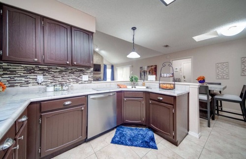 North San Antonio - SAT House | Peaceful Retreat, central location can’t be beat!