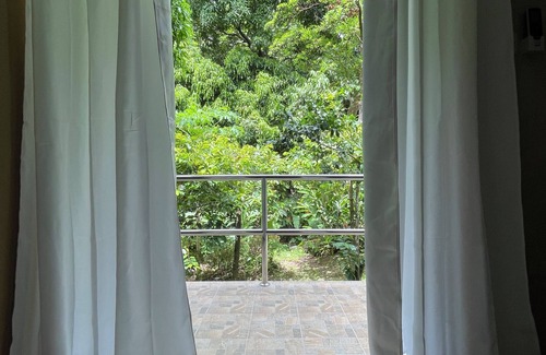Soufriere Cottage | Peaceful Retreat in Nature. Charming Cottage in Soufrière.