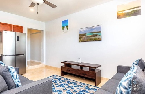 Ocean Point House | Peaceful Retreat, Lagoon Views, Near the Beach
